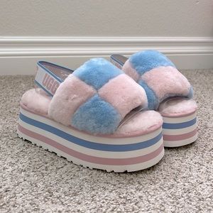 UGG Disco Check Platform Slides Women’s Size 5.0